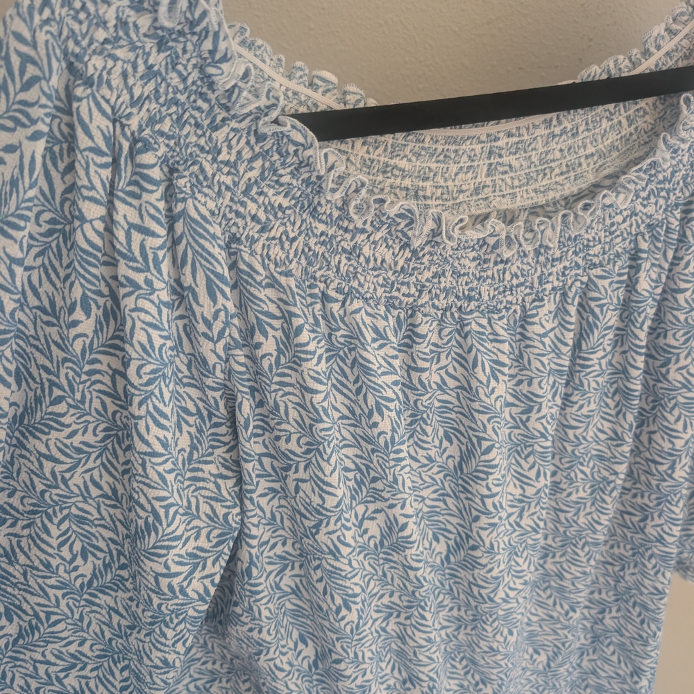 MELLODAY Blue Leaf Print Top - Picture 2 of 8